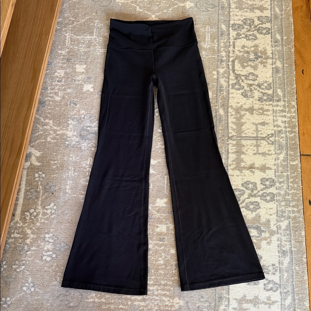 Athleta Elation Flare Pant in Black small
